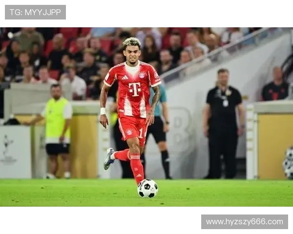 欧冠梅开二度后染红 迪亚斯成继格列兹曼之后第二人